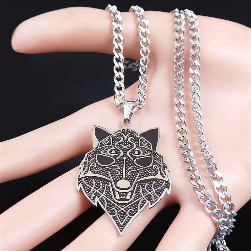 Viking Wolf Head Necklace - Wyvern's Hoard