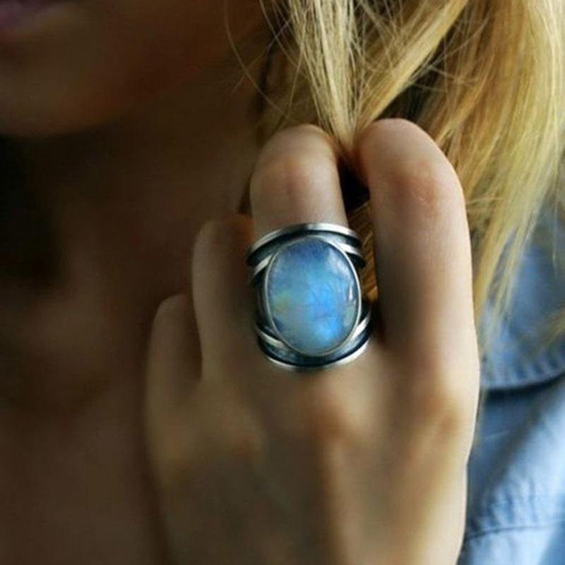 The Traveller's Stone Ring - Wyvern's Hoard