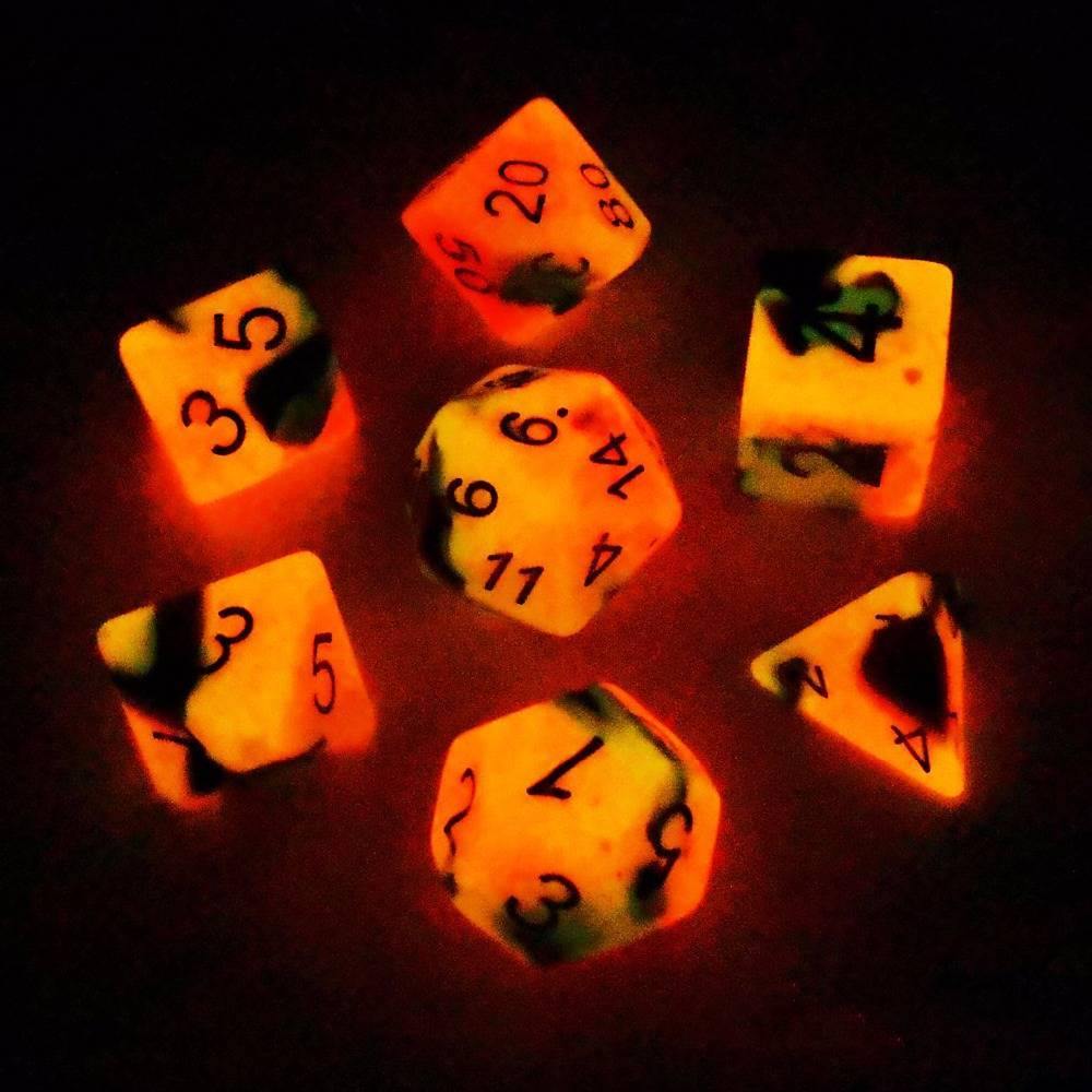 Fire & Ice Glow In The Dark Dice - Wyvern's Hoard