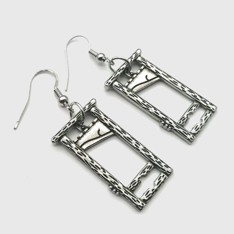 The Guillotine Earrings - Wyvern's Hoard