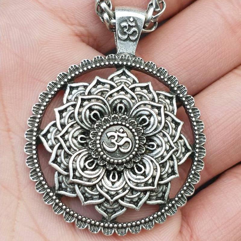Lotus Mandala Necklace - Wyvern's Hoard