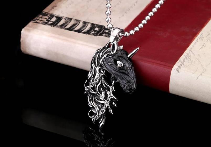 Zombie Unicorn Necklace - Wyvern's Hoard