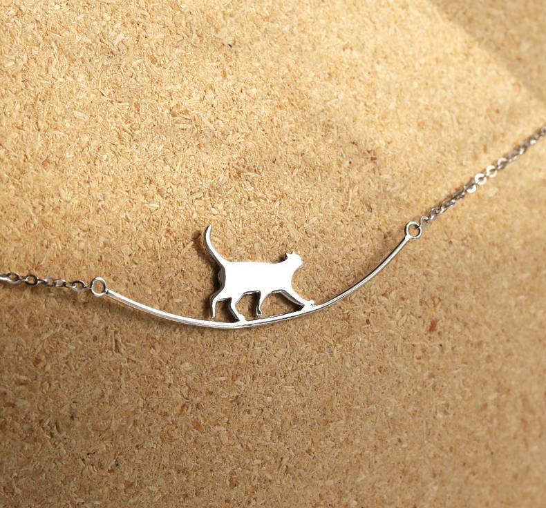Cat Walk Minimalist Necklace