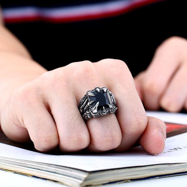 Fanduco Rings 7 / black colour Ice Dragon Claw Ring