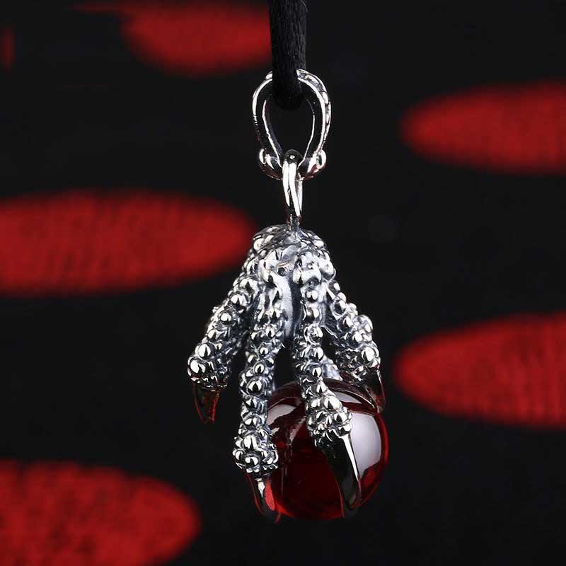 The Dragon's Gem Claw Necklace - Wyvern's Hoard