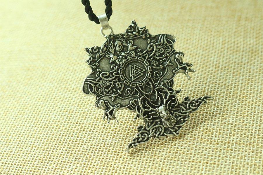 Valhalla Stag Necklace - Wyvern's Hoard