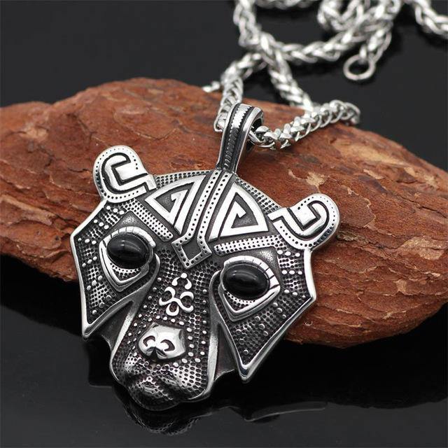 Viking Bear Necklace - Wyvern's Hoard