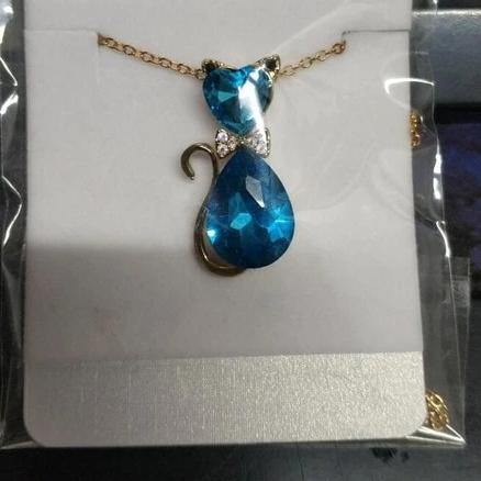 Crystal Cat Necklace - Wyvern's Hoard